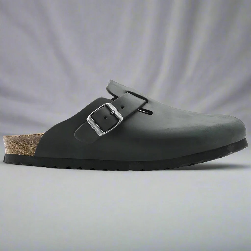 Leather Slippers – Premium Casual Comfort